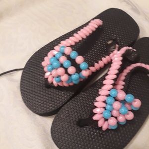 Slipper made of beads for kids